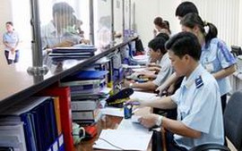 Hải quan TP. Hồ Chí Minh: Thu ngân sách đạt gần 10.000 tỉ đồng